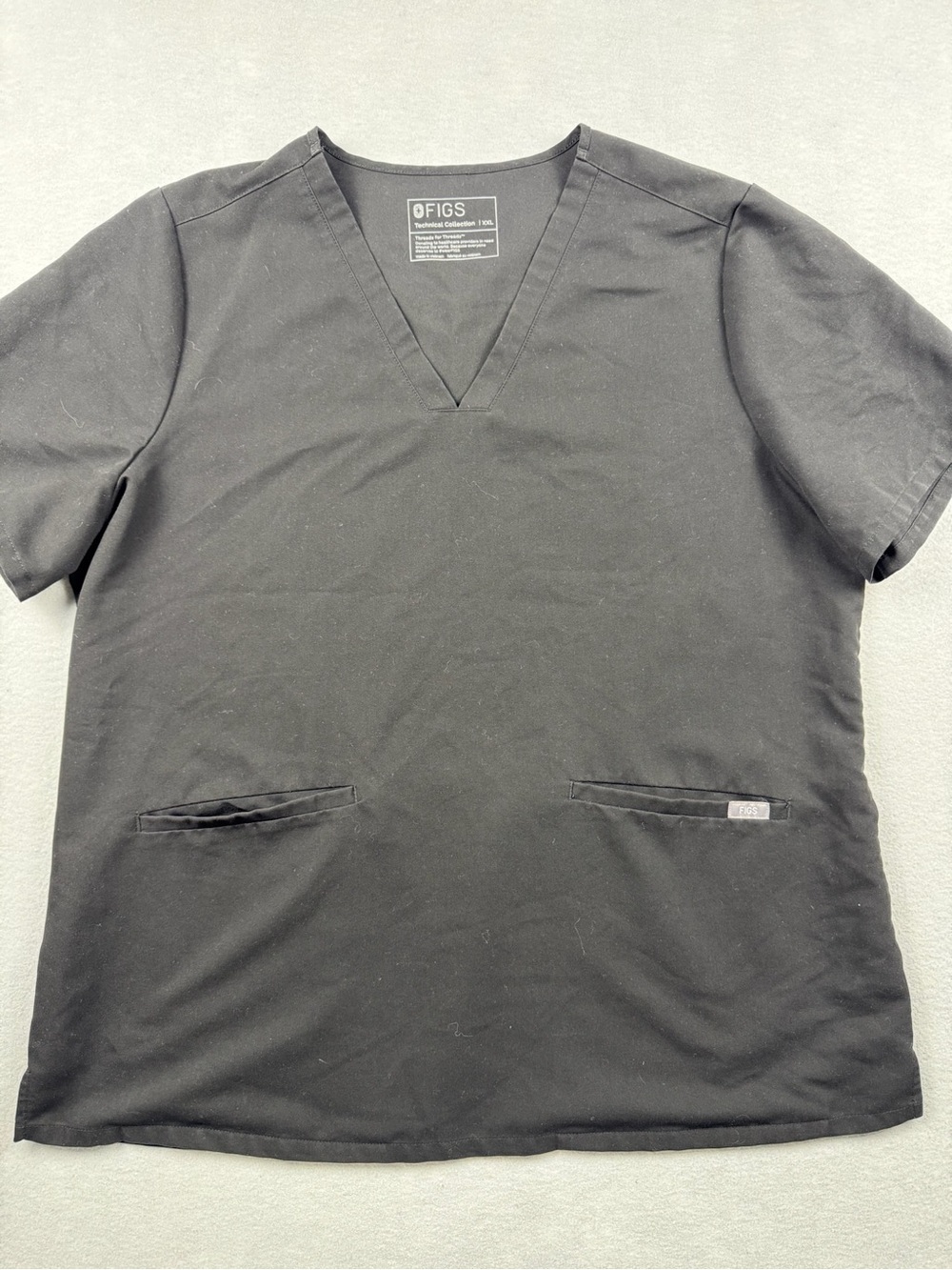 FIGS Casma Pocket Black V-Neck Scrub Top 142256 Womens XXL